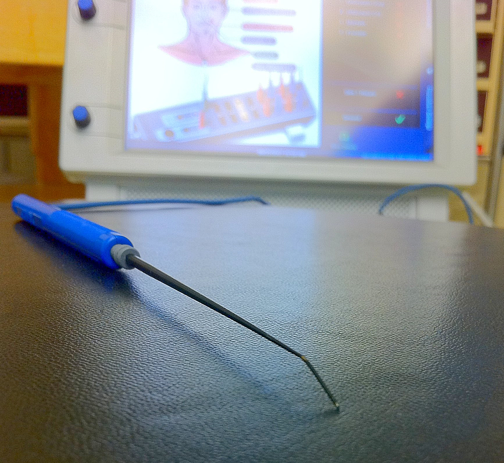 Cureus The Xomed Monopolar Cranial Nerve Stimulator Electrode A