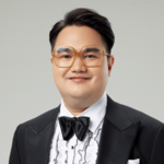 Tiradech Teekhasaenee