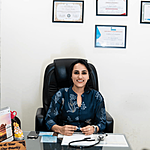 Dr. Rupali  Chadha